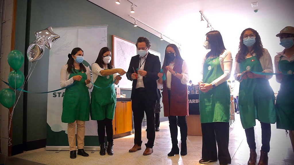 Starbucks Abre Nueva Tienda en el Aeropuerto Internacional Alfredo Rodríguez Ballón de Arequipa