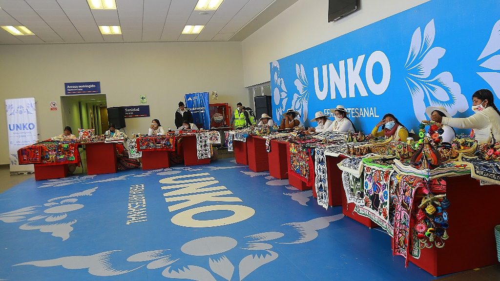 Aeropuertos Andinos del Perú: el 44% de Locales Comerciales de los Terminales Aéreos del Sur Son Ocupados por Artesanos y Emprendedores Locales